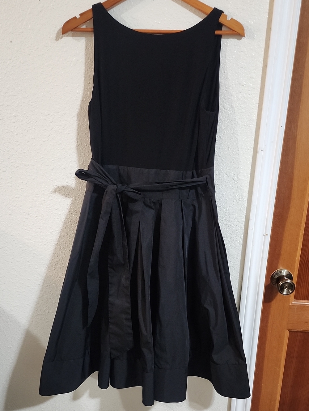 Lauren Ralph Lauren Black Sleeveless Midi Dress with Waist Sash